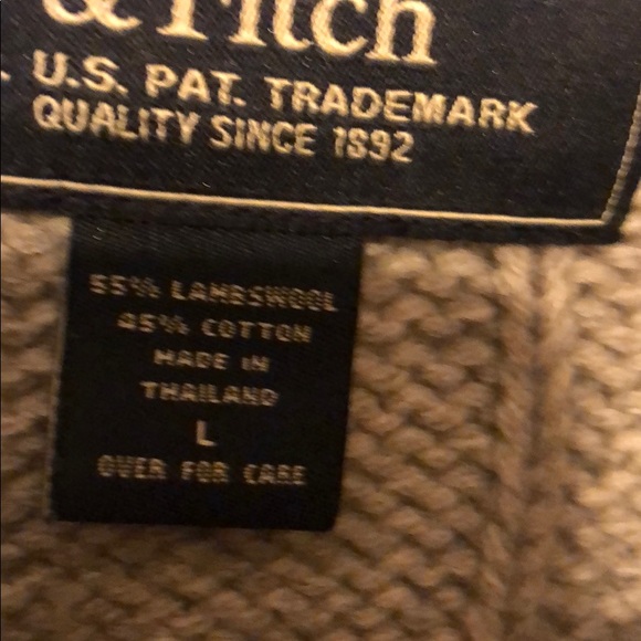 Abercrombie chunky cable knit V-neck sweater - Picture 5 of 6